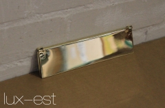One door gap for newspapers and mails. The gap is made of brass (polished).